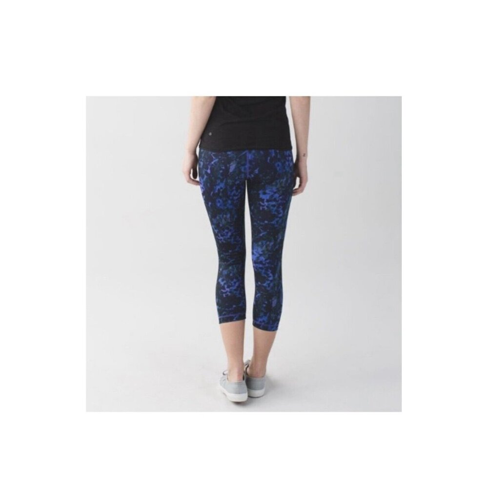 LULULEMON Wunder Under Crop Leggings Full-On Luon Purple Iris Floral Black Sz 4